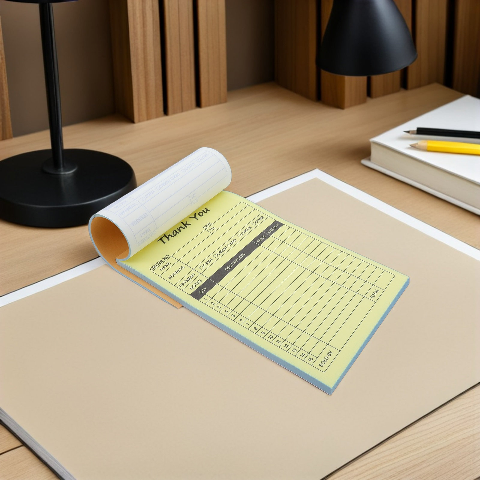 2部式の請求書用紙2冊セット。小売店やレストランでの注文管理 - Carbon Copy Book のレビューと価格